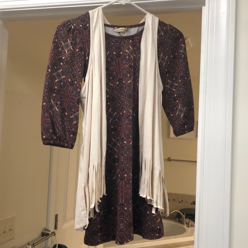 Girls paisley dress